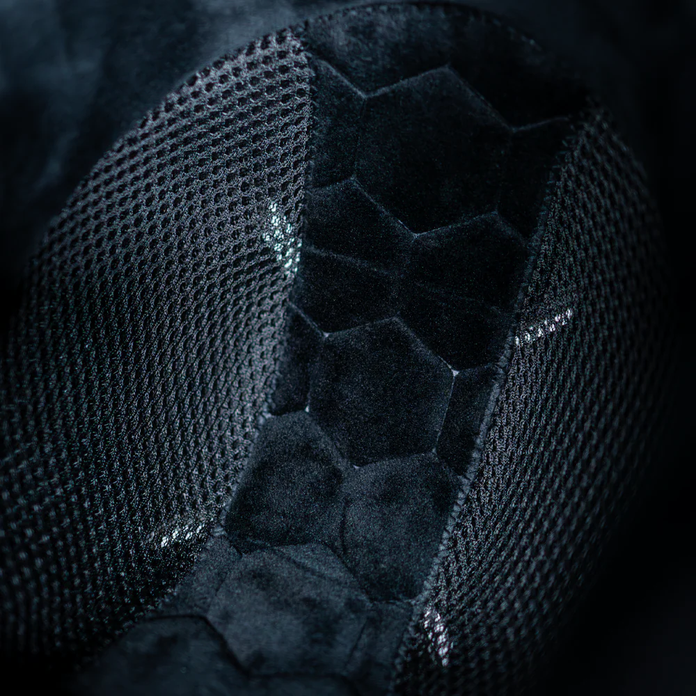 Daytona Steeze Snowboard Helmet - Adjustable Helmet for Men, Women & Youth - Dull Black Finish - Image 7