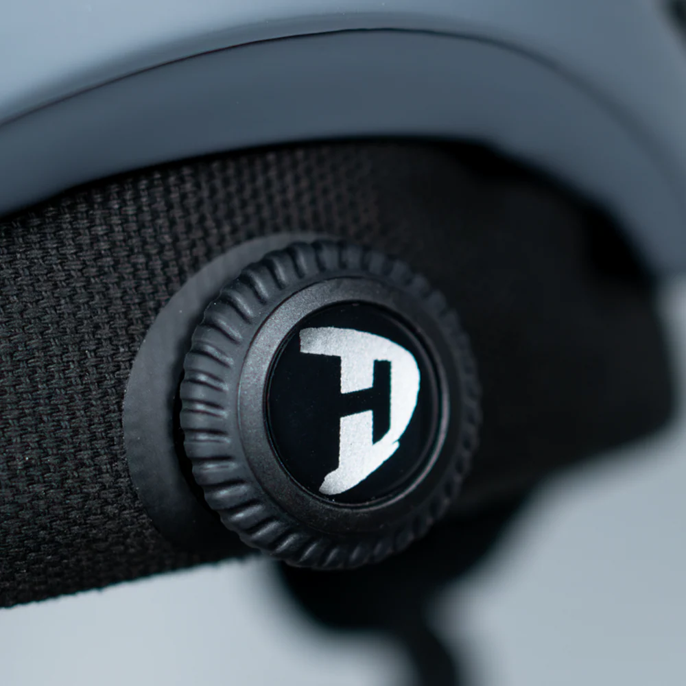 Daytona Steeze Snowboard Helmet - Adjustable Helmet for Men, Women & Youth - Dull Grey Finish - Image 9